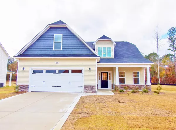 4632 Scenic Pines Drive, Hope Mills, NC 28348