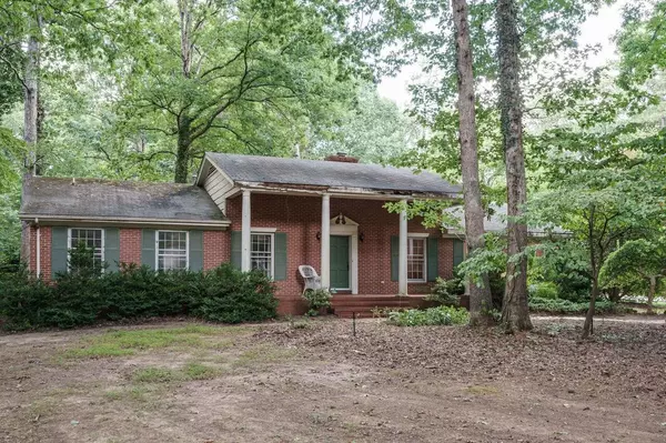 22 Oakwood Drive, Pittsboro, NC 27312