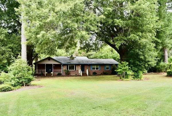 1092 Perry Road, Zebulon, NC 27597