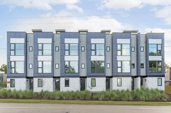 712 E Edenton Street #104,  Raleigh,  NC 27601