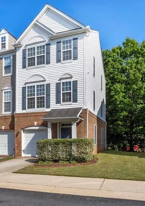 Raleigh, NC 27609,4906 Wyatt Brook Way