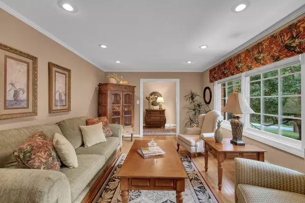 2106 N Woodland Road,  Henderson,  NC 27536