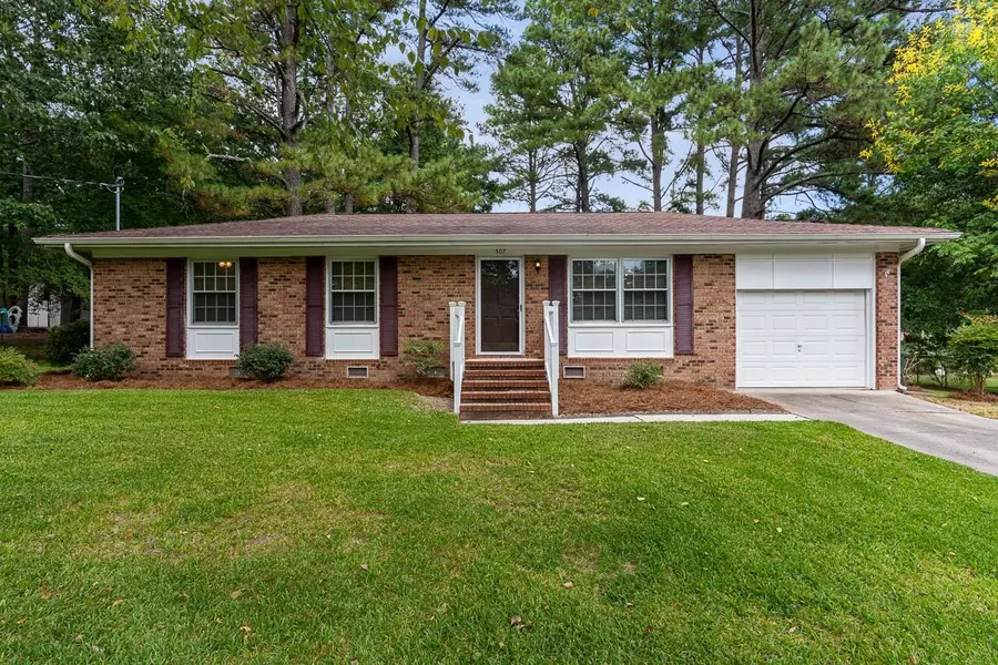 507 Queen Guenevere Trail, Garner, NC 27529