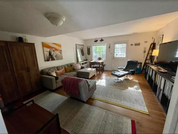 400 Davie Road #30, Carrboro, NC 27510