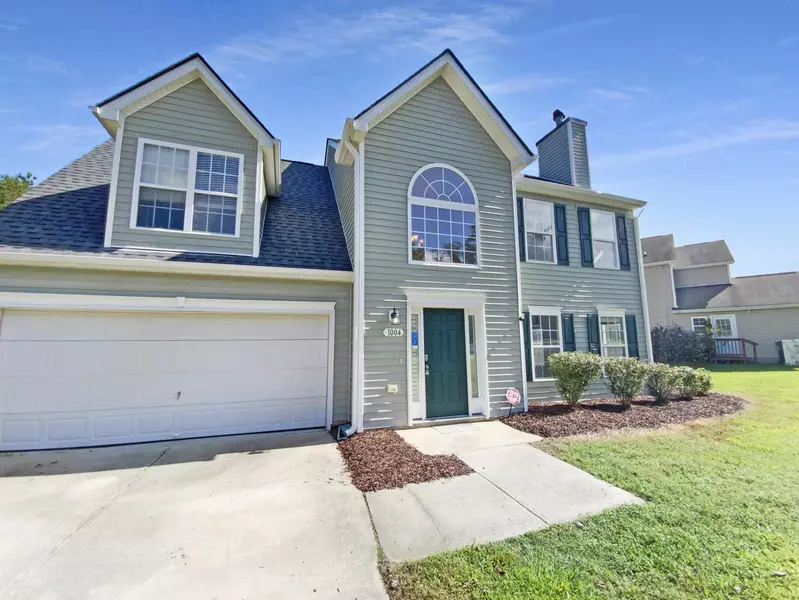 1004 Avent Meadows Lane, Holly Springs, NC 27540