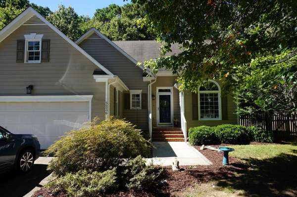 5236 Fairmead Circle, Raleigh, NC 27613