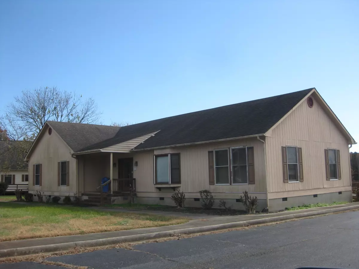 Bracey, VA 23919,9694 VA 903 Highway