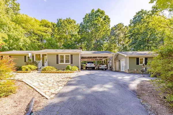 715 Running Cedar Trail, Durham, NC 27712