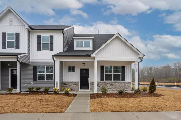 749 Hadstock Path, Zebulon, NC 27597