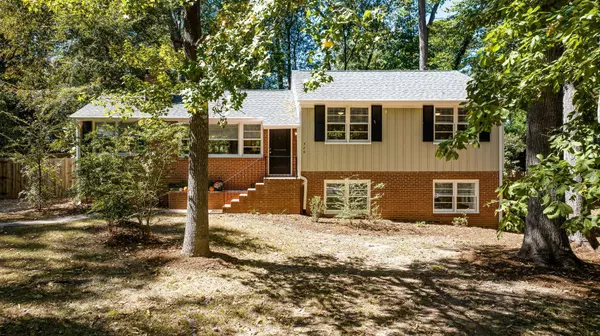 420 Ridgefield Road, Chapel Hill, NC 27517