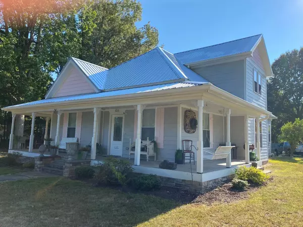 106 N Sixth Street, Mebane, NC 27302