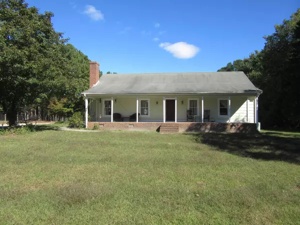 3720 Rosinburg Road, Zebulon, NC 27597