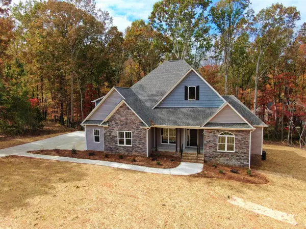 4064 Mackenzie Drive, Haw River, NC 27258