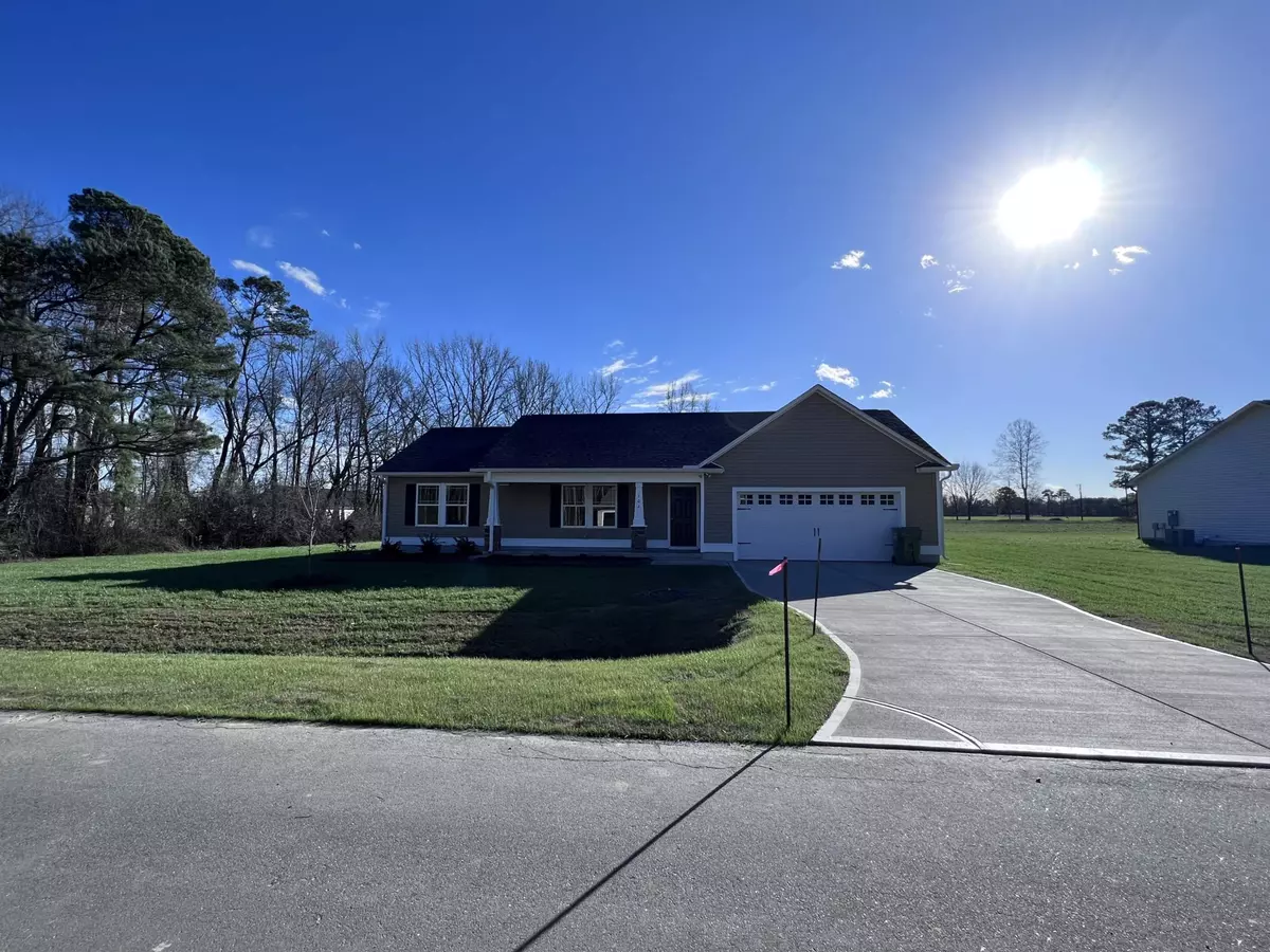 Four Oaks, NC 27524,102 Sandcastle Lane