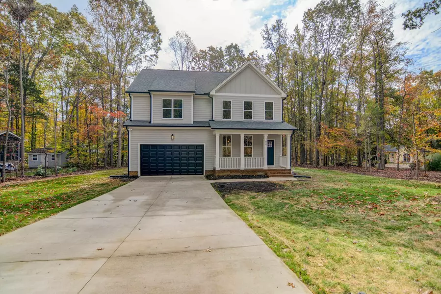 200 Lafayette Drive, Hillsborough, NC 27278