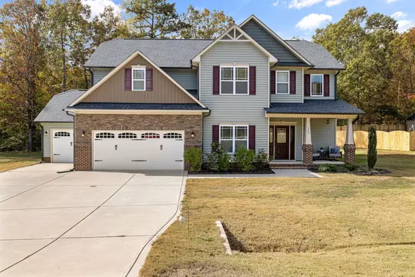 302 Gwendolyn Way, Fuquay Varina, NC 27526