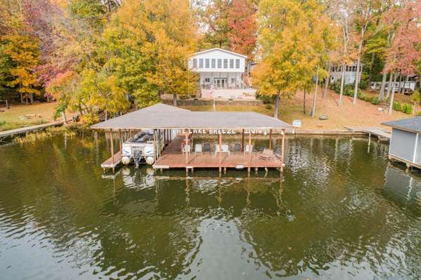 64 Fish Trail,  Bracey,  VA 23917