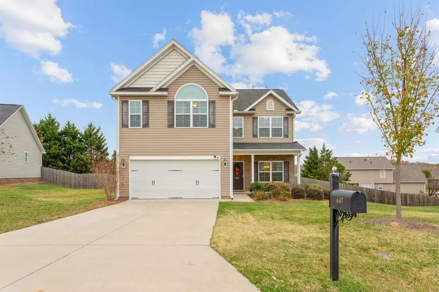 647 Meadowtop Circle, Burlington, NC 27217