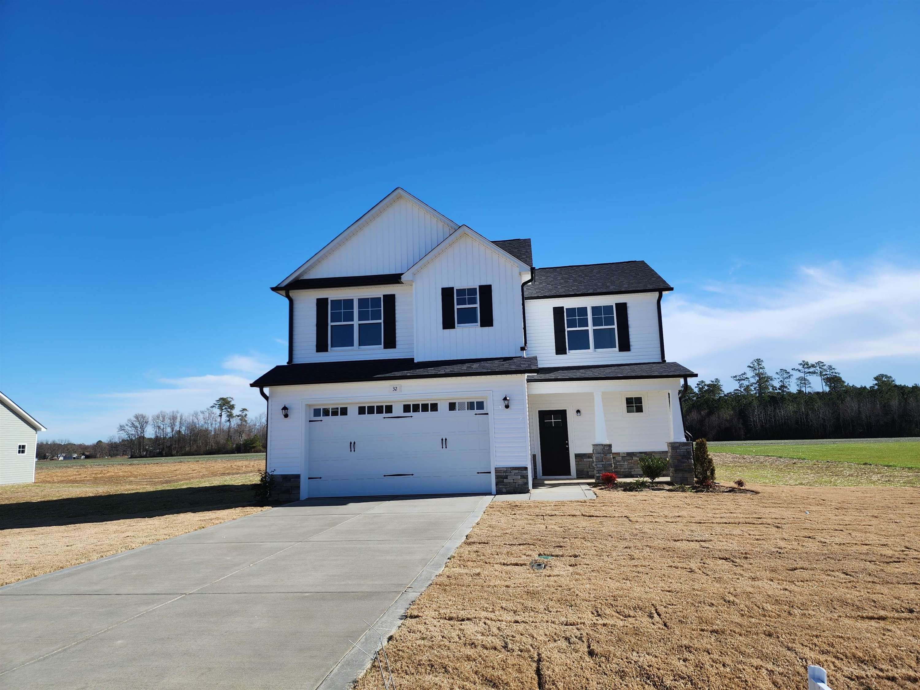 32 Sanford Lane, Dunn, NC 28334