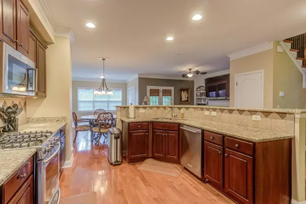 3045 Weston Green Loop, Cary, NC 27513