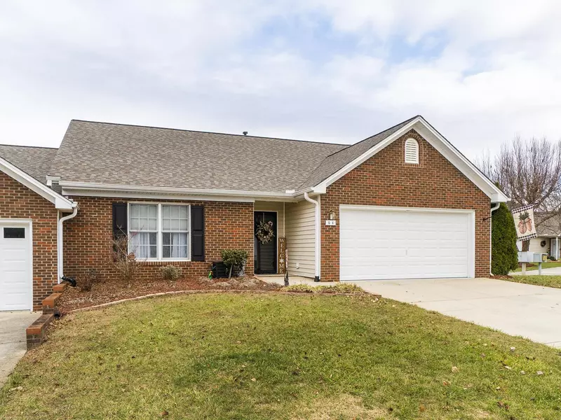 3027 E Maple Avenue #K4, Burlington, NC 27215