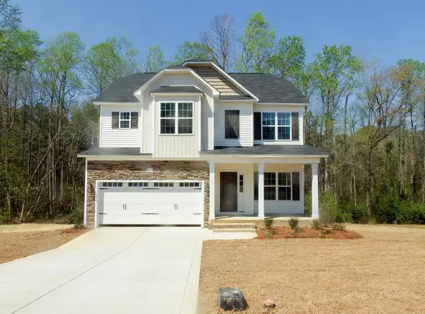 4612 Scenic Pines Drive, Hope Mills, NC 28348