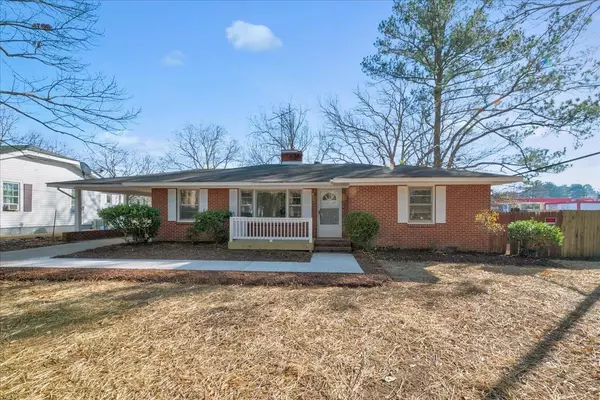 318 S Maple Avenue, Kenly, NC 27542