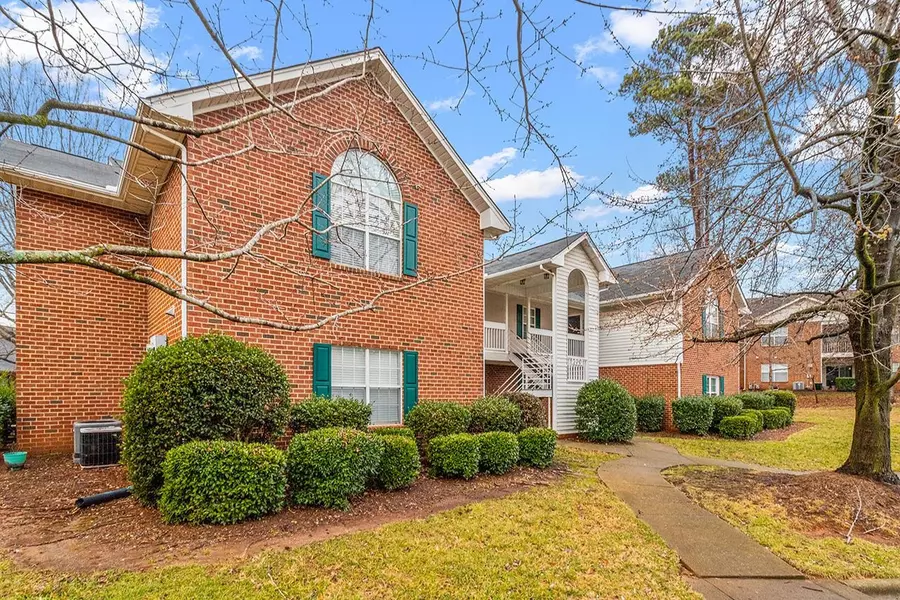 712 Renshaw Court #712, Cary, NC 27518