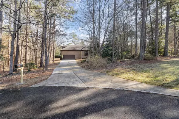 6363 Wrenwood Avenue, Raleigh, NC 27607