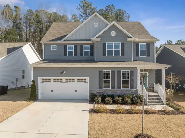 527 Long Lake Drive, Fuquay Varina, NC 27526