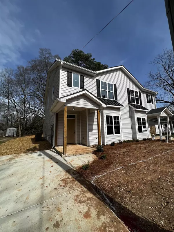 Wake Forest, NC 27587,335 E Pine Avenue