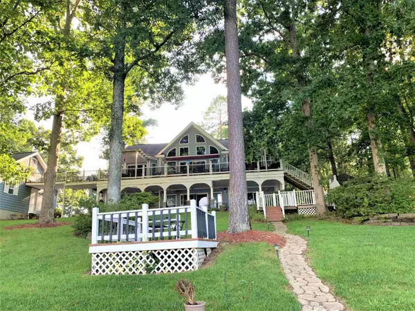 321 Vincent Drive, Henrico, NC 27842