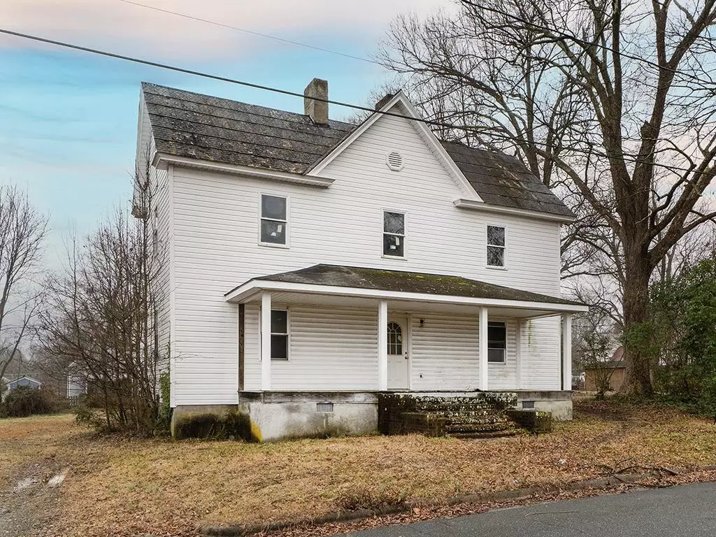 Graham, NC 27253,211 Long Avenue