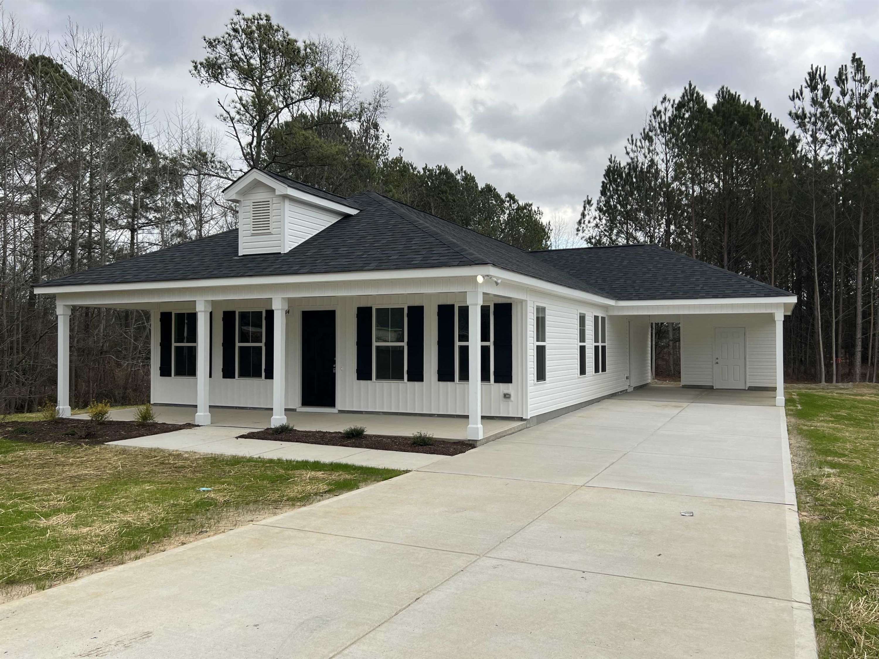 214 Mitchner Street, Selma, NC 27576