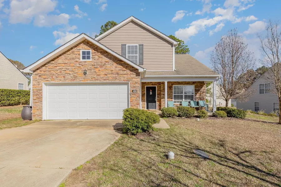 604 Holly Thorne Trace, Holly Springs, NC 27540