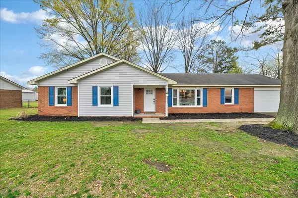 1013 Oakstone Drive, Fayetteville, NC 28314