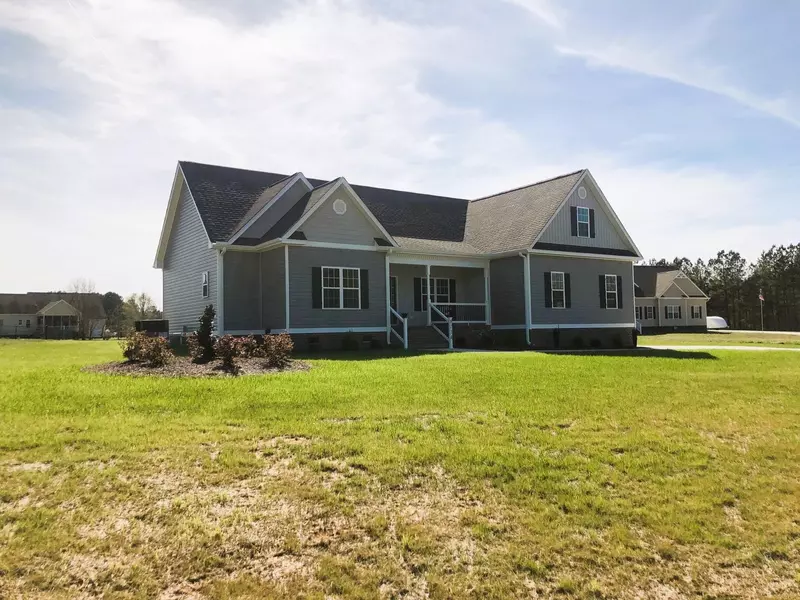 8714 Surrey Top Road, Bailey, NC 27807