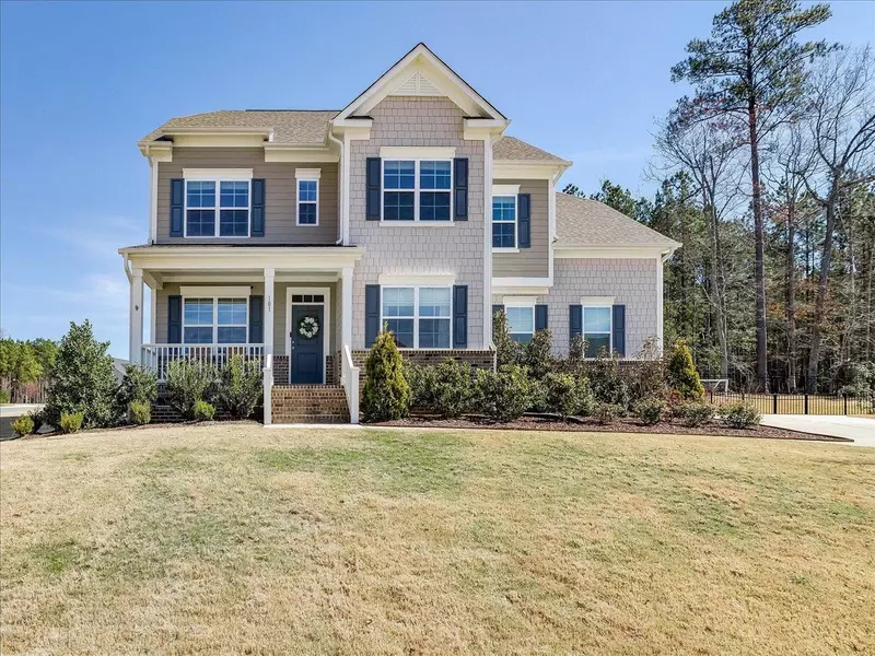 101 Canyon Ledge Drive, Holly Springs, NC 27540