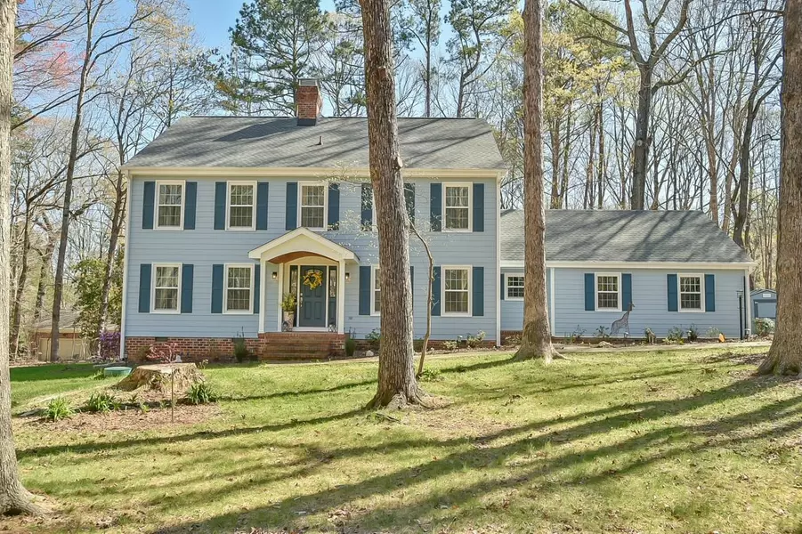 110 Oakstone Drive, Chapel Hill, NC 27514