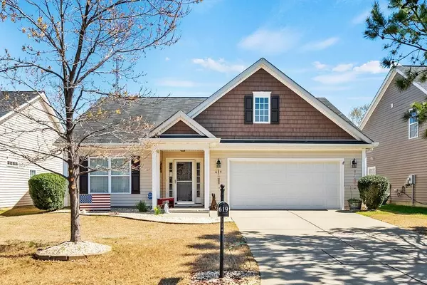 619 Bristlecone Pine Drive, Fuquay Varina, NC 27526