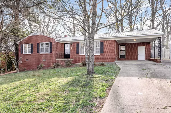 1507 Oakdale Circle, Henderson, NC 27536