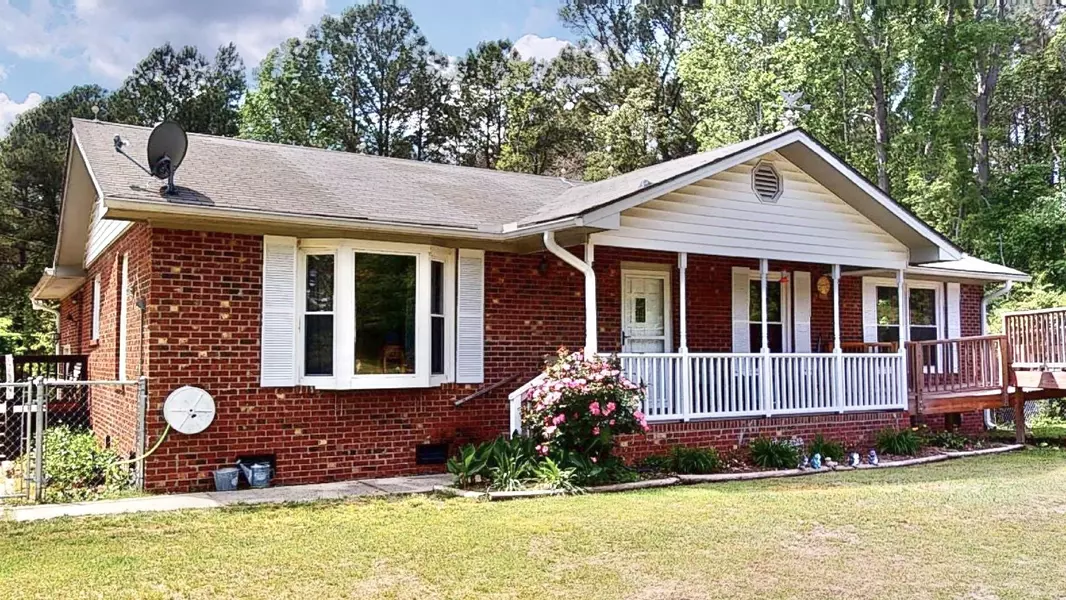 44 Hiroko Lane, Spring Lake, NC 28390