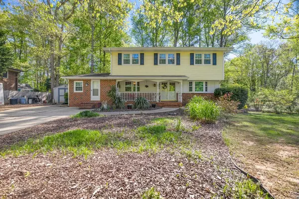 921 Tanglewood Drive, Cary, NC 27511