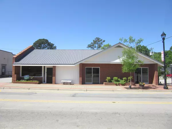229 N Arendell Avenue #A, Zebulon, NC 27597