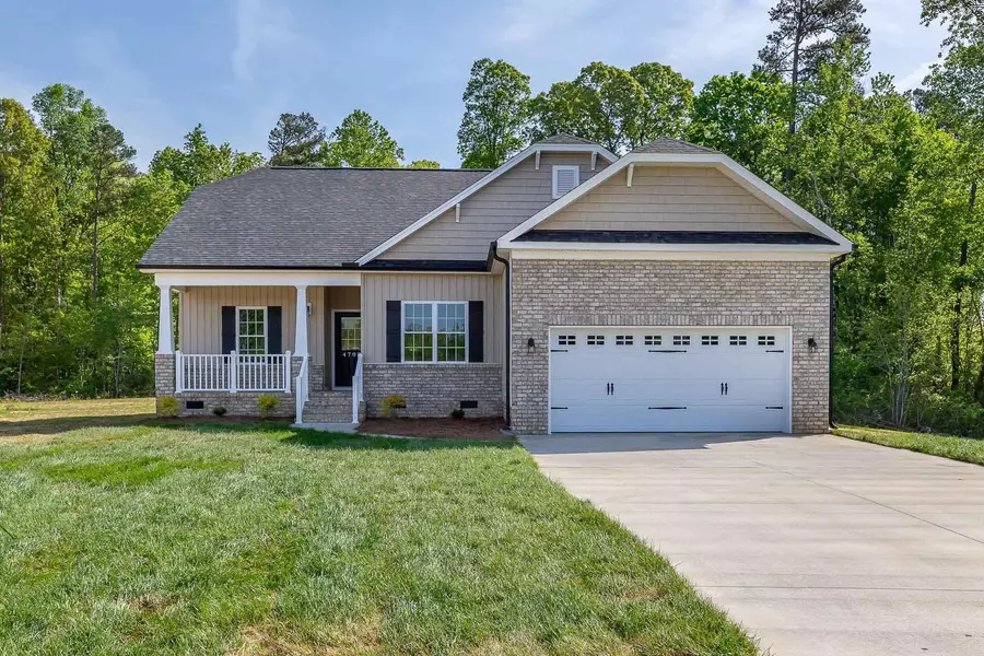 4703 Lord James Place, Liberty, NC 27298