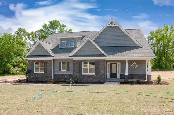 27 Cedarbrook Drive, Benson, NC 27504