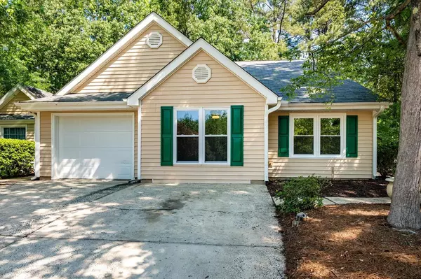 123 Standish Drive, Chapel Hill, NC 27517