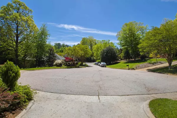 Cary, NC 27511,106 Esplanade Court