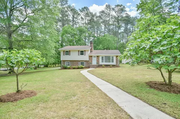 401 Thornwood Road, Chapel Hill, NC 27517