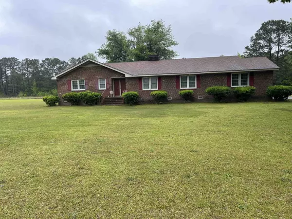 7531 W Bartee Bridge Road, Stantonsburg, NC 27883